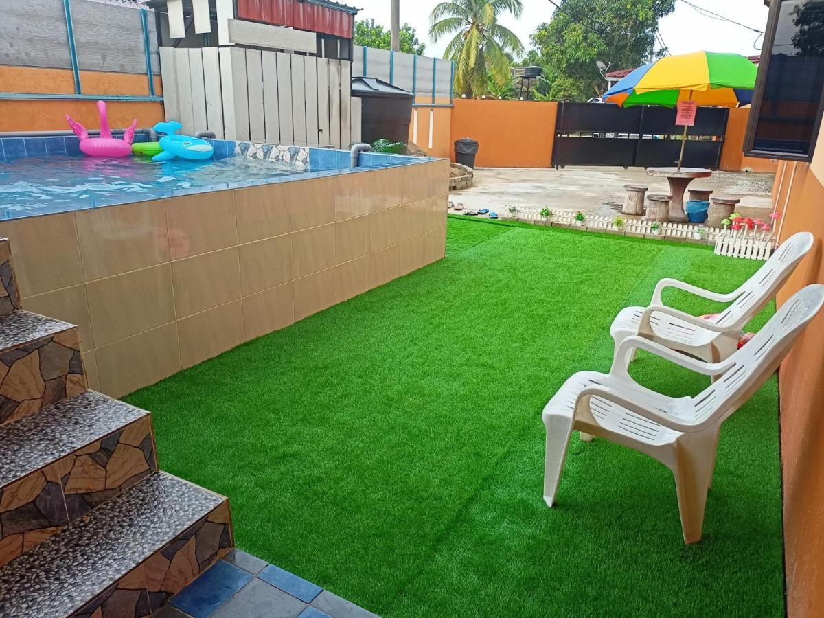 Ns Homestay Private Pool Tanah Merah  Kültér fotó
