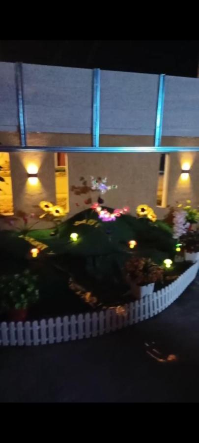 Ns Homestay Private Pool Tanah Merah  Kültér fotó