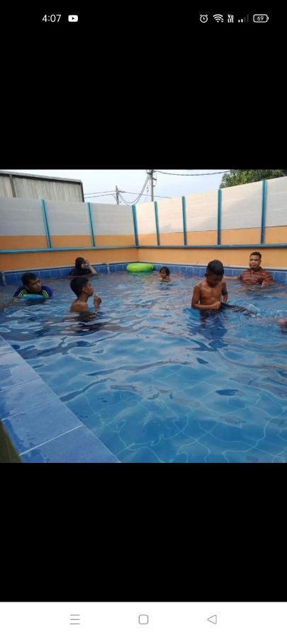 Ns Homestay Private Pool Tanah Merah  Kültér fotó