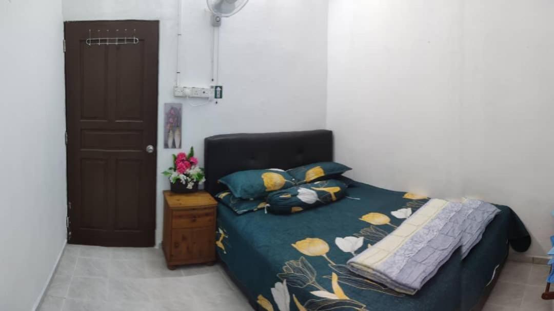 Ns Homestay Private Pool Tanah Merah  Kültér fotó