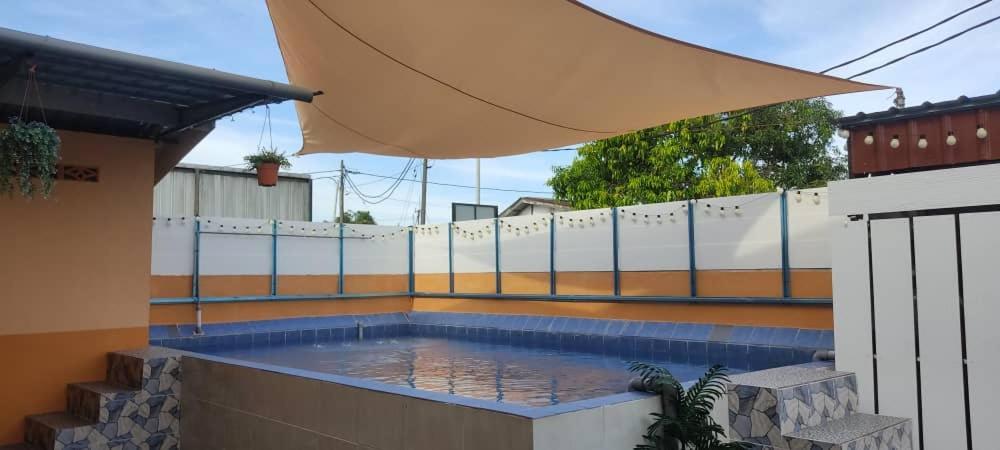Ns Homestay Private Pool Tanah Merah  Kültér fotó